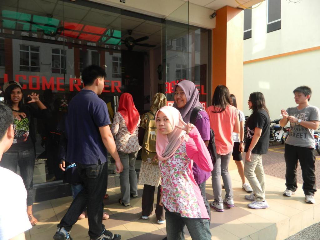 River Side Hotel Mersing Kültér fotó