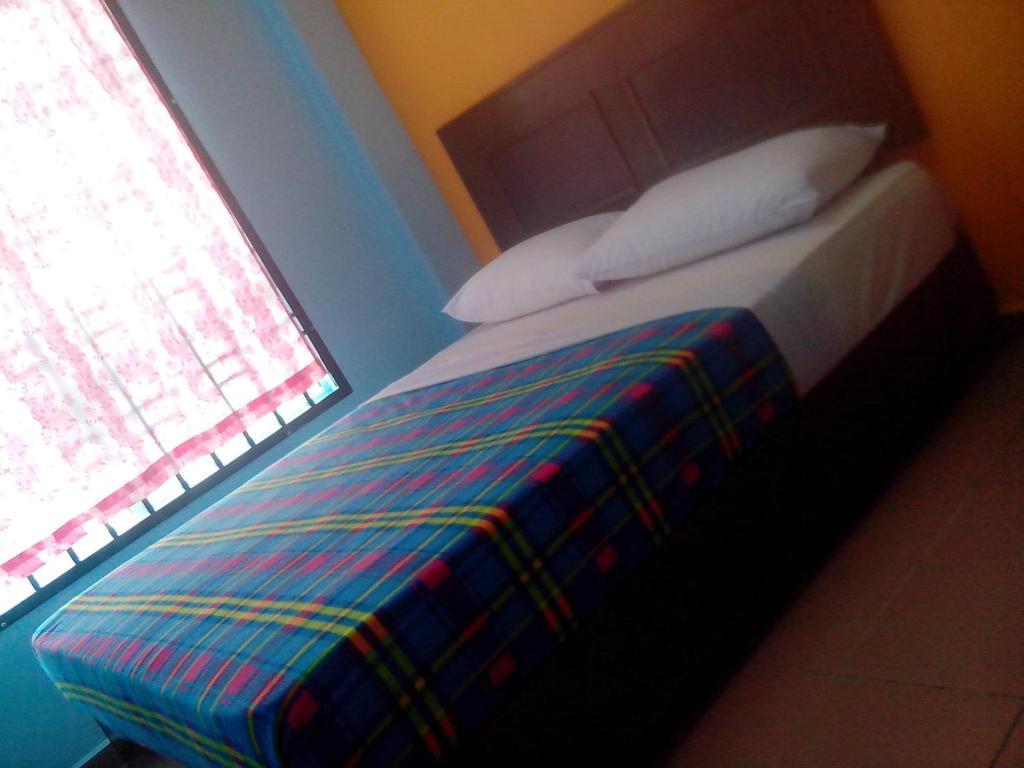 River Side Hotel Mersing Kültér fotó